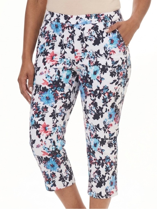 St. John's Bay Pants - St. John's Bay Crop White Multicolour Floral Capris Pants With Pockets Size 6